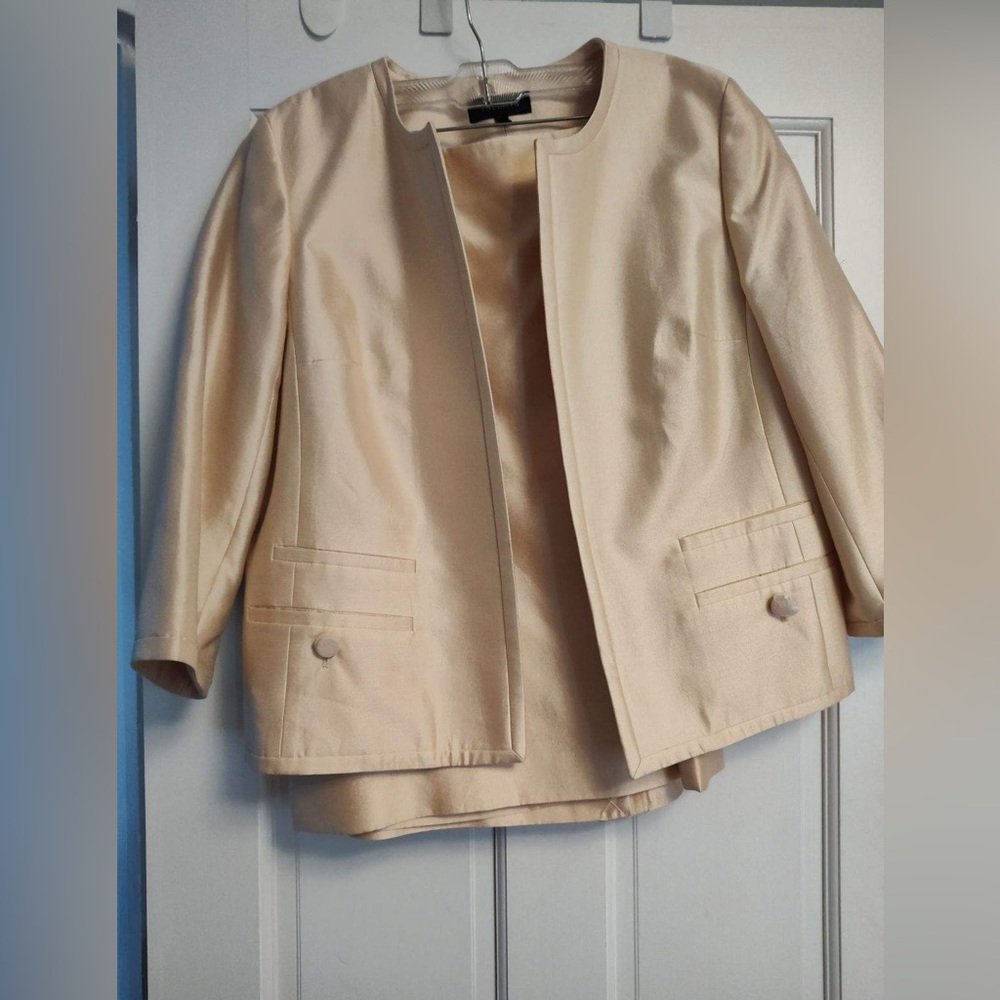 Talbots suit. NWT. Size 14. Jacket price originally $199.